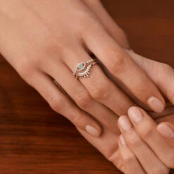 Bague Fine LUCKY EYE - Cristal / Argenté -Agatha 02220493 136 52 M2