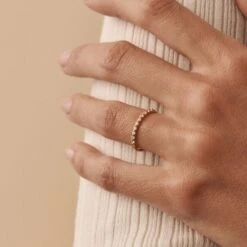 Agatha -Agatha 02240466 137 52 M1