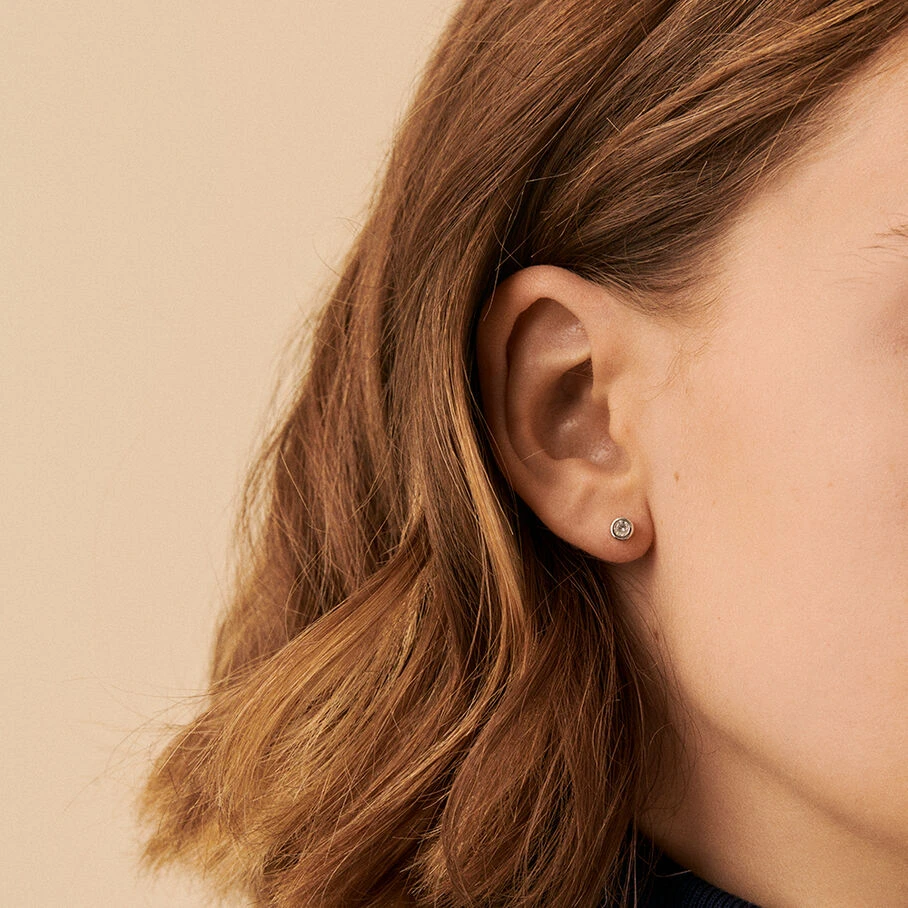 Boucles D'oreilles Puces BRILLANT - Cristal / Argenté 4 Boucles D'oreilles Puces BRILLANT - Cristal / Argenté – Image 2