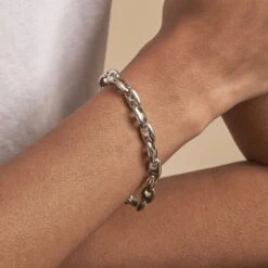 Bracelet Souple ETREINTE - Argenté -Agatha 02420706 050 TU M1