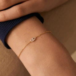 Agatha -Agatha 02490063 879 TU M1