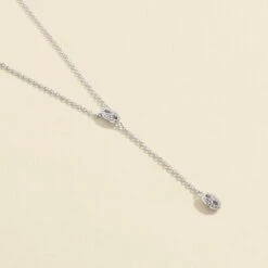 Collier Mi-long ETREINTE - Cristal / Argenté